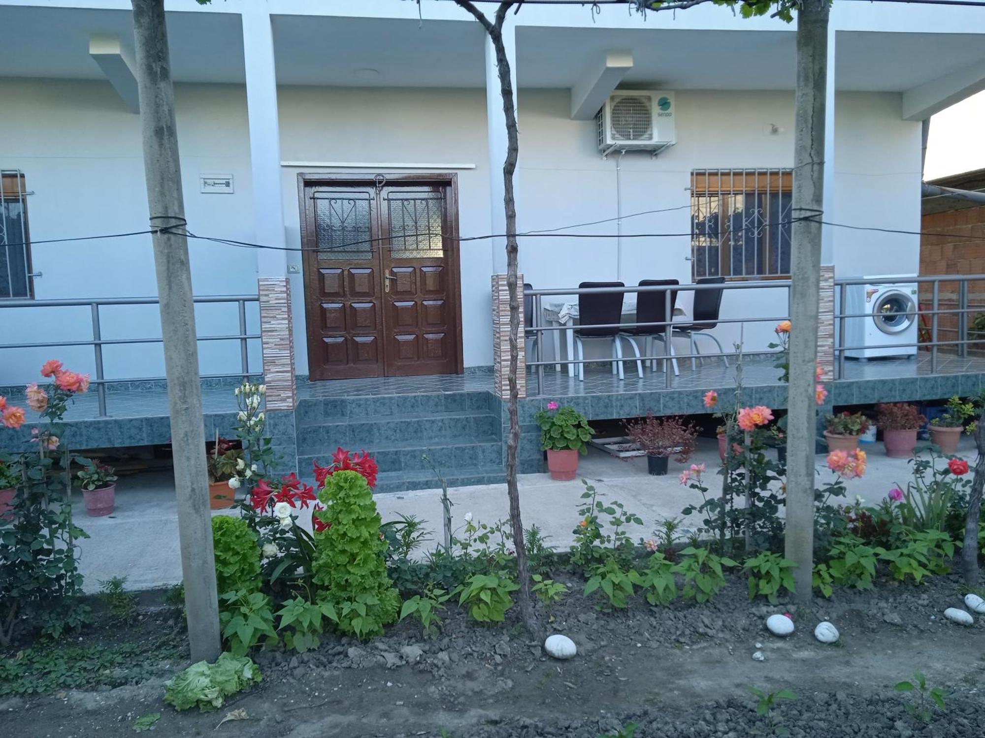 Vila N Dervishi Vlore Luaran gambar